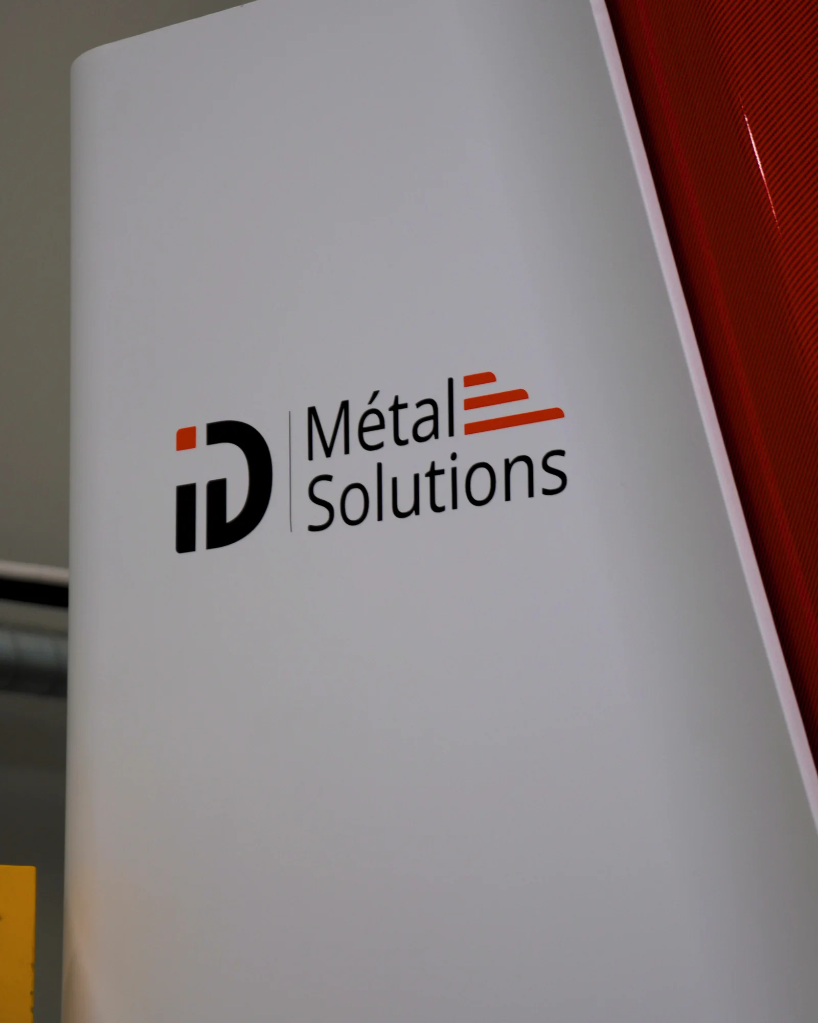 Adhésifs et marquage — ID Métal Solutions : vue 3 fourni par FAST COM