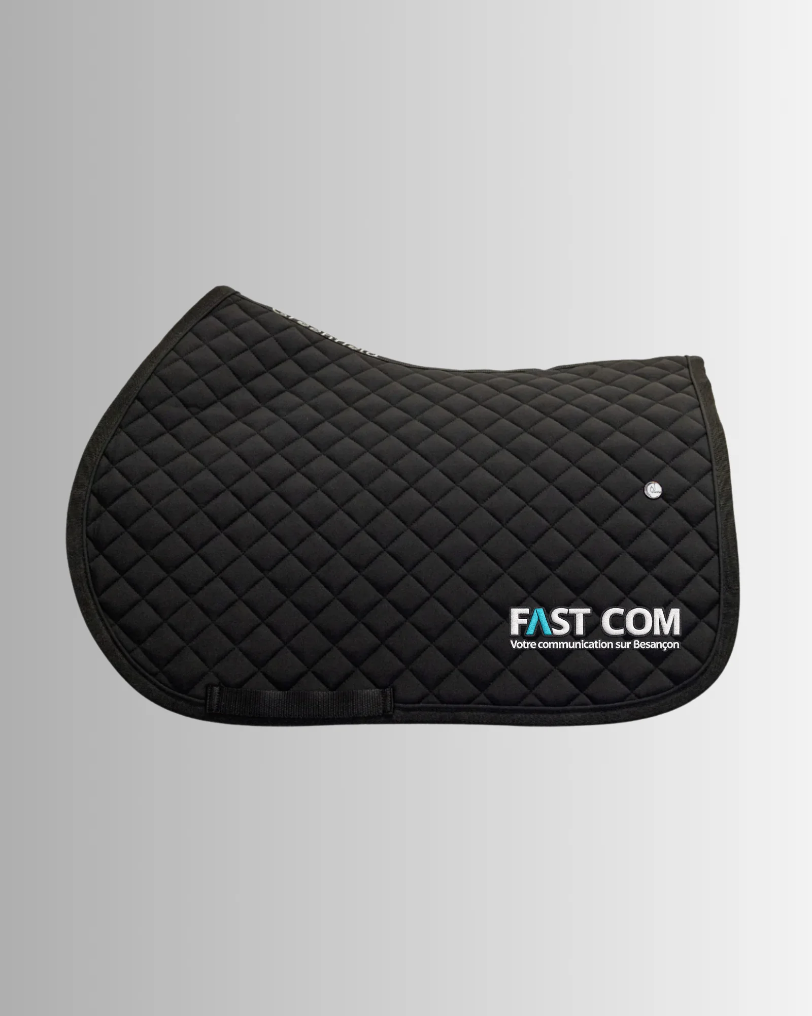 Tapis de cheval personnalisé — FAST COM : visuel principal fourni par FAST COM
